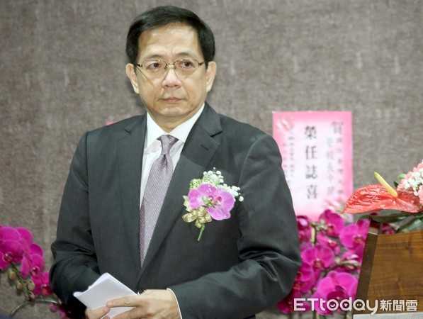 彈劾管中閔合法嗎?公務員兼職怎麼管?