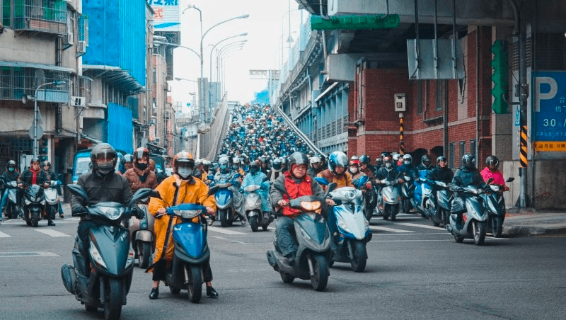 超實用!不要害怕「報警處理」,專業律師告訴你:發生車禍後處理5大重點